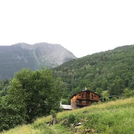 Altus Chalet