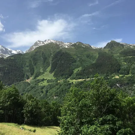 Altus Chalet
